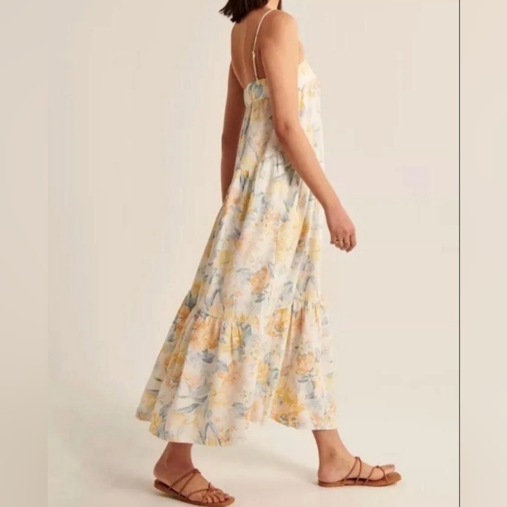 Abercrombie & Fitch Floral Maxi Dress in Cream, Yellow & Blue - Picture 2 of 12